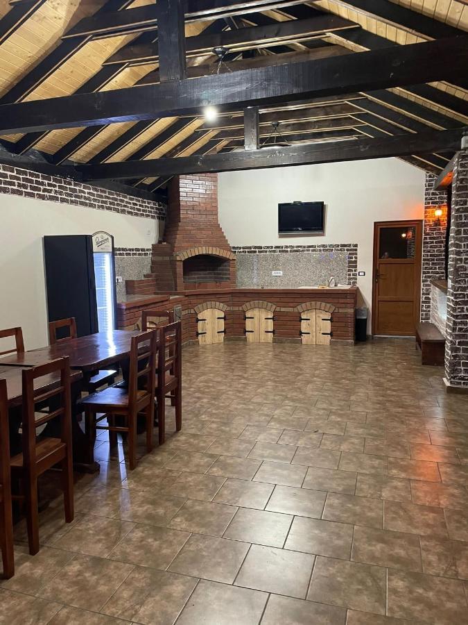 Pensiunea Casa Brancovenilor Sîmbăta de Sus エクステリア 写真