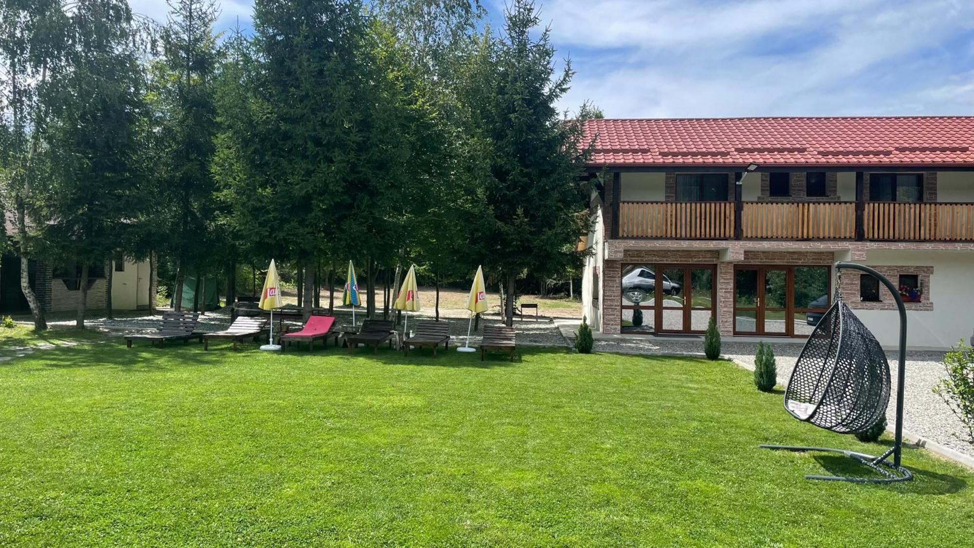 Pensiunea Casa Brancovenilor Sîmbăta de Sus エクステリア 写真
