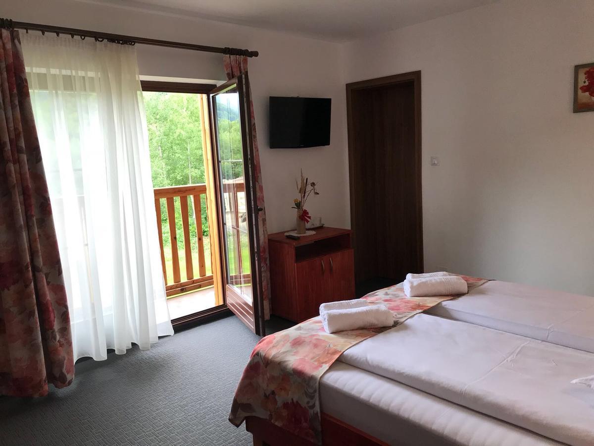 Pensiunea Casa Brancovenilor Sîmbăta de Sus エクステリア 写真
